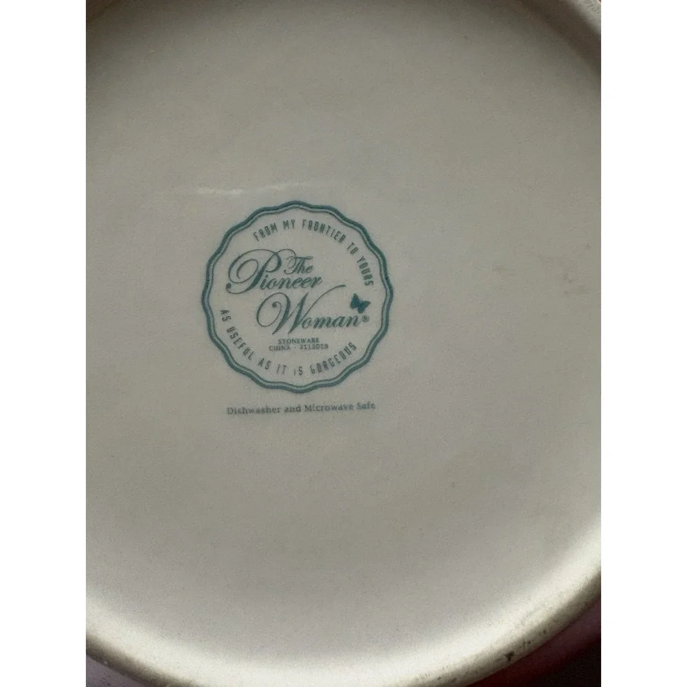 Pioneer‎ Woman Stoneware 10